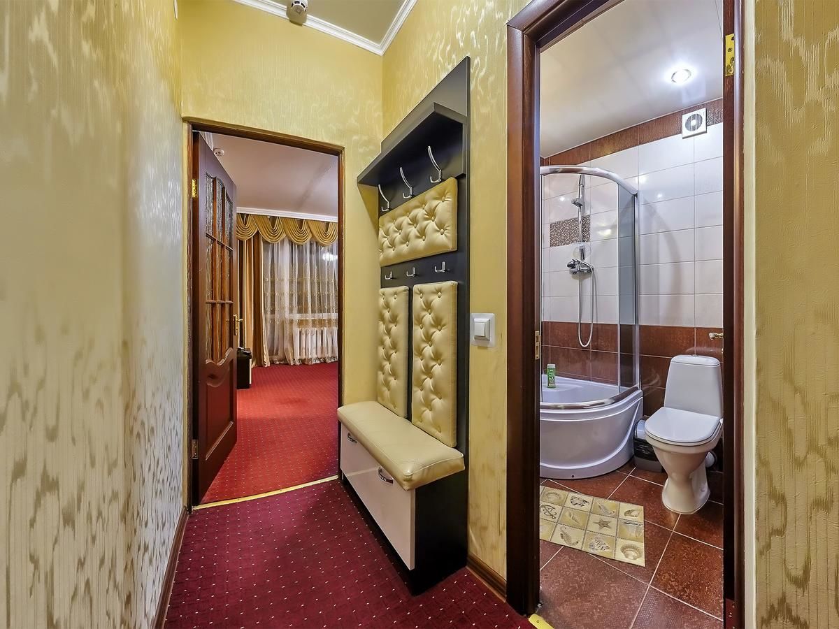 Санатории Sanatorium Elite Dnipro Трускавец-32