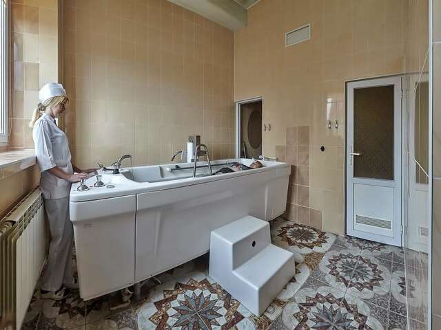 Санатории Sanatorium Elite Dnipro Трускавец-45